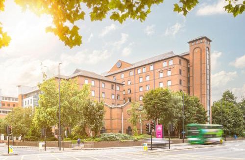 Leeds Hotel | Crowne Plaza Leeds by IHG