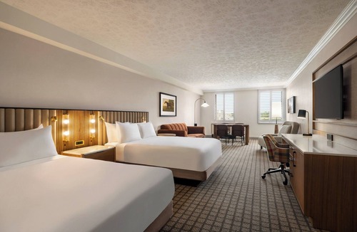 Fairgrounds Hotel | Crowne Plaza Louisville Airport Expo Ctr by IHG