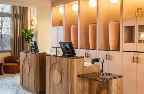6th Arrondissement Hotel | Crowne Plaza Lyon - Cité Internationale