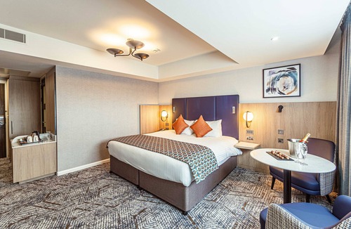 Winnersh Hotel | Crowne Plaza Reading by IHG