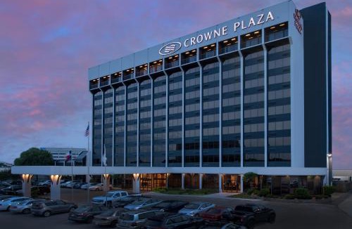 North San Antonio - SAT Hotel | Crowne Plaza San Antonio Airport by IHG