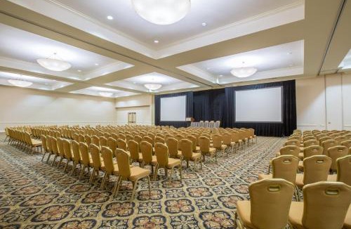 Mission Valley West Resort | Crowne Plaza San Diego - Mission Valley by IHG