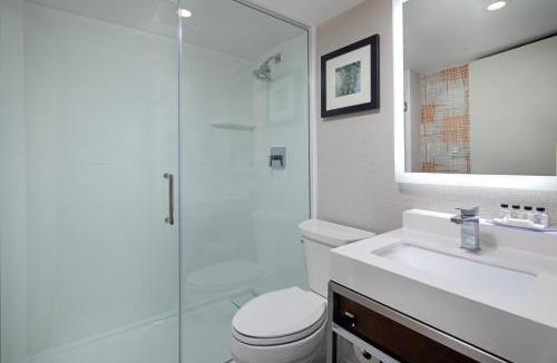 Etobicoke Hotel | Crowne Plaza Toronto Airport by IHG