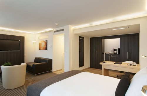 Hard Hotel | Crowne Plaza Zürich by IHG