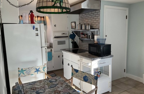 West Harwich House | Crows Nest at Captain Alexander’s Hideaway