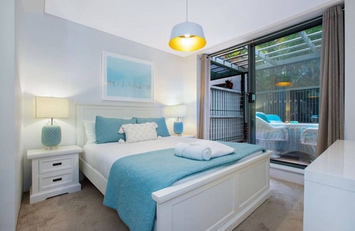 Crows Nest Apartment | Crows Nest Gem with parking