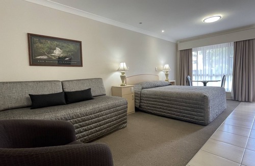 Crows Nest Hotel | Crows Nest Motel