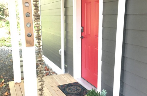 Suquamish Cottage | Crow’s Nest Studio-Cosy Getaway in the Woods