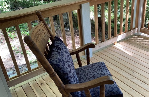 Suquamish Cottage | Crow’s Nest Studio-Cosy Getaway in the Woods