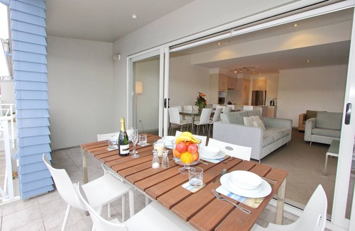 Whitianga Apartment | Crowsnest Apartments