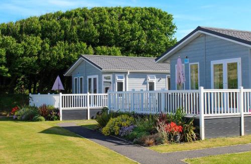 Croyde Hotel | Croyde Bay Hotel or Self Catering