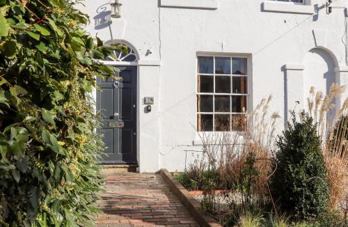 Bridge House | Crud Yr Awel