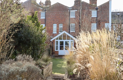 Bridge Cottage | Crud Yr Awel