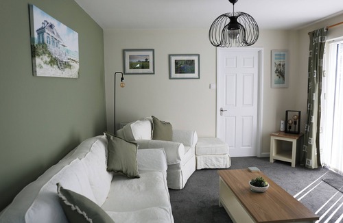 Netley Apartment | Cruise, Relax, Explore at SeaBreeze@438