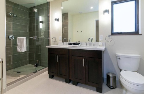 Crystal Bay Condo | Crystal Bay Penthouse 301 | Community Hot Tub | Close to Beaches & Skiing!