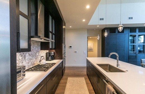 Crystal Bay Condo | Crystal Bay Penthouse 301 Community Hot Tub