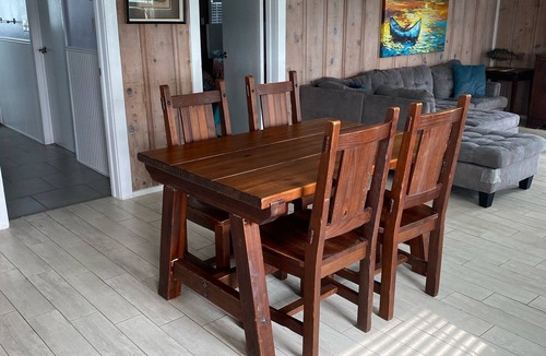 Crystal Beach Cabin | Crystal Beach Cabin - Sleeps 7 (3 blocks from Beach)