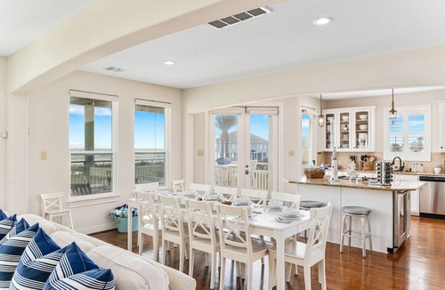 Port Bolivar House | Crystal Beachscape - Beach, Pool, Patio, Arcade