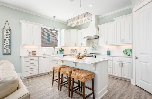 Port Bolivar House | Crystal Breeze - beautiful 3 bdrm, with gulf view - just steps to the beach!