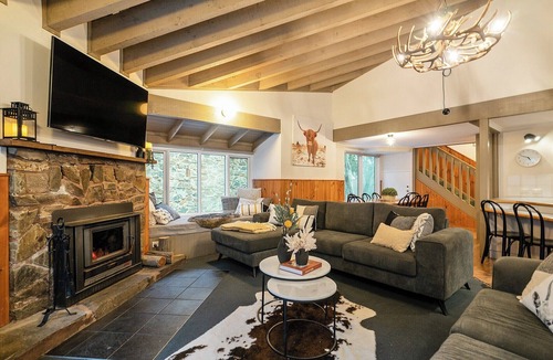 Dinner Plain Ski Chalet | Crystal Brook Lodge - Dinner Plain