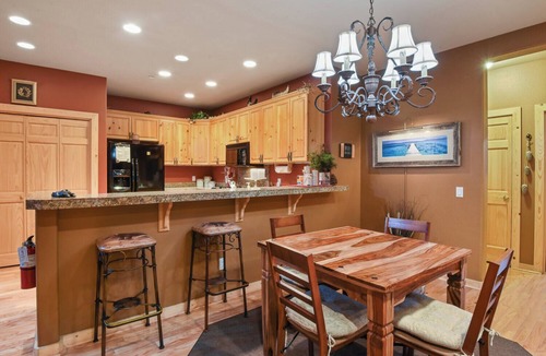 Crystal Bay Condo | Crystal Charm – Amazing 3 BDR Condo Close to Beaches, Casinos, & Skiing!