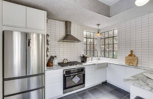 Garrison House | Crystal Cottage Retreat