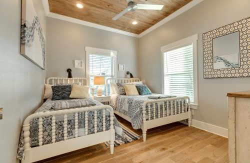 Galveston House | Crystal Cottage