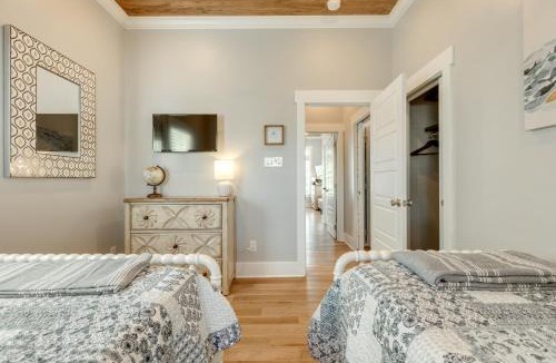 Galveston House | Crystal Cottage