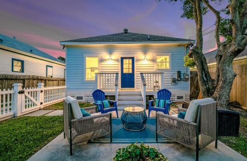 Galveston House | Crystal Cottage