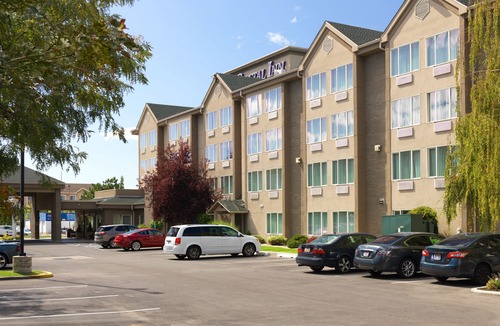 Rio Grande Hotel | Crystal Inn Hotel & Suites Salt Lake City