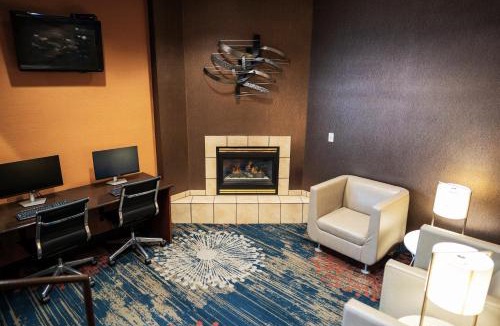 Murray Hotel | Crystal Inn Hotel & Suites - Midvalley