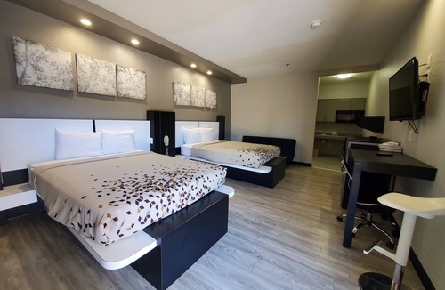Porter Hotel | Crystal Inn