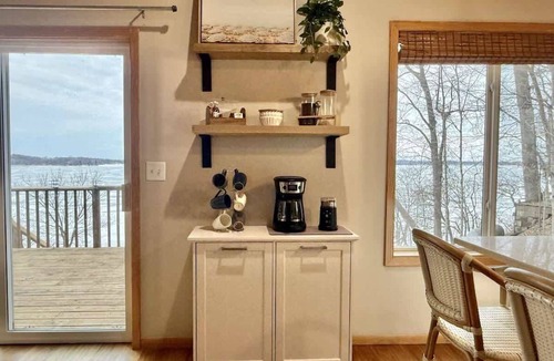 Pelican Rapids House | Crystal Lake Cabin