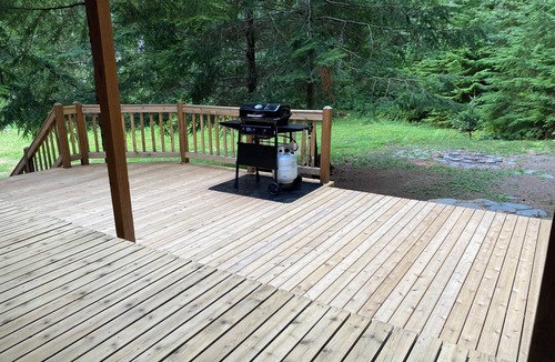 Enumclaw Cabin | Crystal Mountain Cozy Cabin