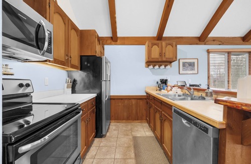 Thompsonville Condo | Crystal Mountain: Tee Off and Dive In – Summer Awaits at Crystal Mountain!