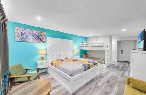 Crystal Beach Hotel | CRYSTAL PALACE RESORT