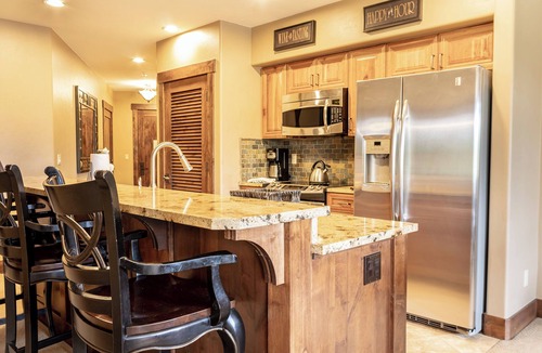 Breckenridge Apartment | Crystal Peak Lodge by Summit County Mountain Retreats