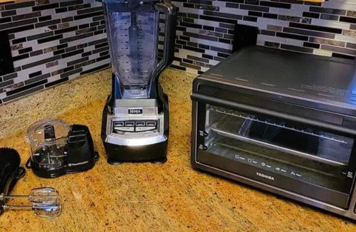 Homosassa House | Crystal River - Fun 'n Sun Retreat - Sleeps 8