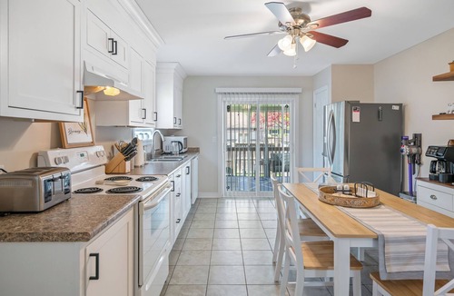 Crystal Beach Cottage | Crystal Sands