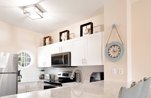 Marathon Villa | Crystal Waters - 2BR 2.5BA Coastal Villa