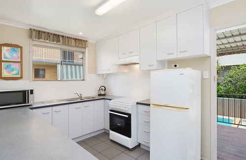 Palm Beach Apartment | Crystal Waters - Palm Beach Waterfront