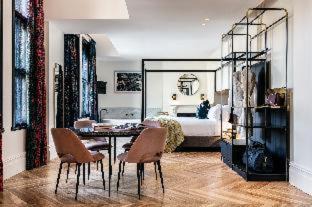 Surry Hills Hotel | Crystalbrook Albion