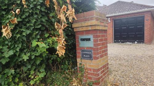 Pattiswick House | Crystalsspace