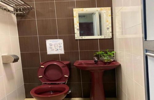 Taman Teratai Hotel | Ct Hotel