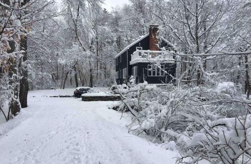 Lewisboro House | CT Retreat - Stream, Lush Gardens, Optional Studio