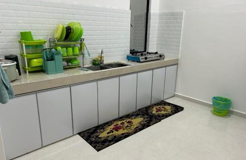 Wakaf Bharu House | Ct Wani Homestay