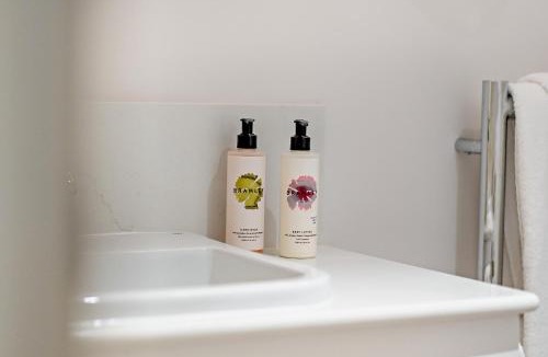 East Dean and Friston Bed & Breakfast | Cub Bedroom Six