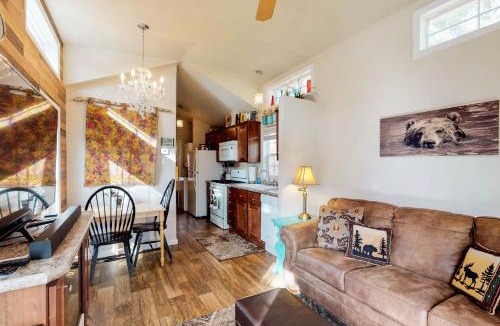 Woodland Park House | Cub Cottage