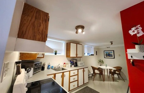 Mount Pearl House | Cuban Corner in Newfoundland Suite