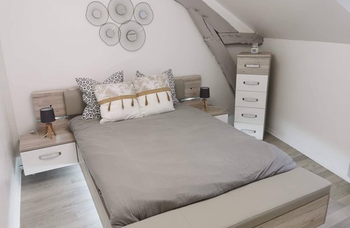 Epernay Apartment | Cubry residence